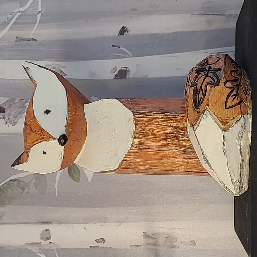 Fox Figurine Rustic Wood-look Resin With Woodsy Etchings On Tail - Picture 16 of 16